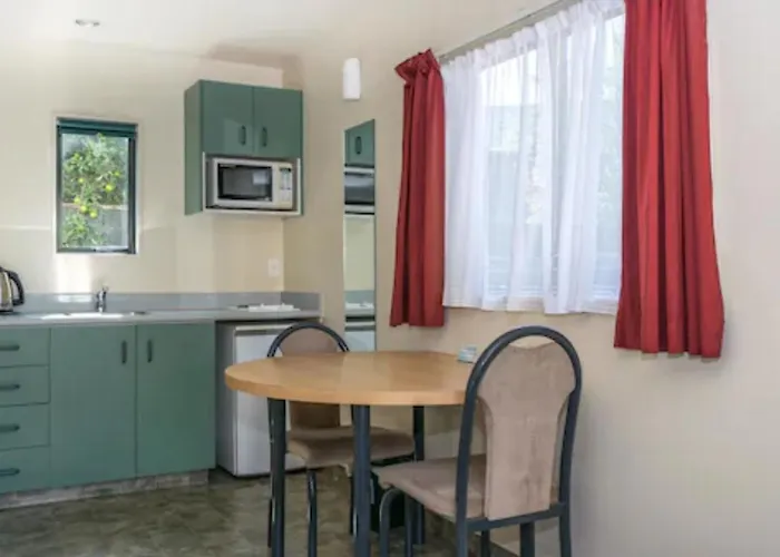 Ashleigh Court Motel