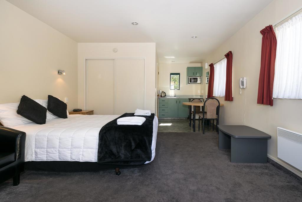 Motel Ashleigh Court
