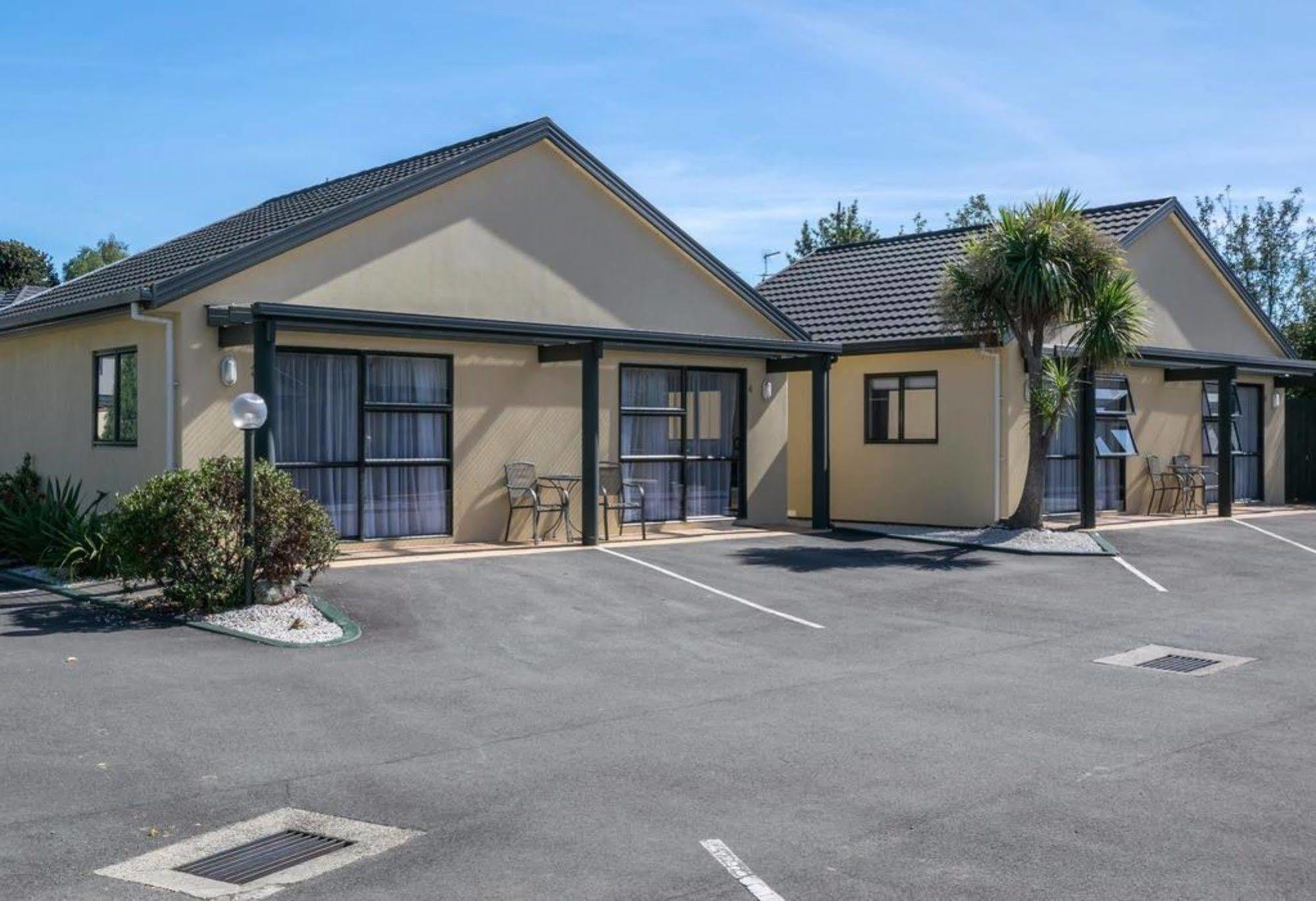 Ashleigh Court Motel